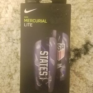 Nike U.S. Mercurial Lite Soccer Shin Guards